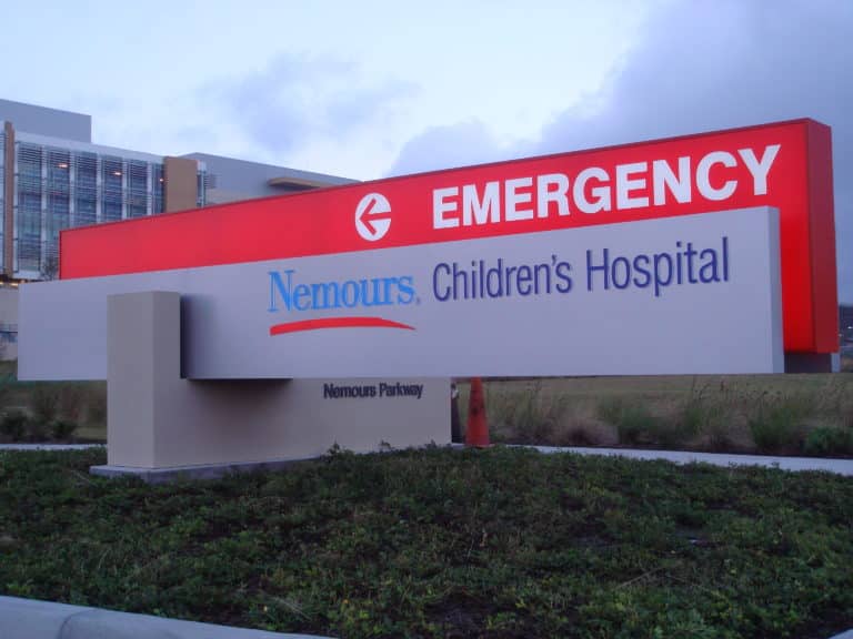 Nemours Children’s Hospital Monument with Illuminated Features