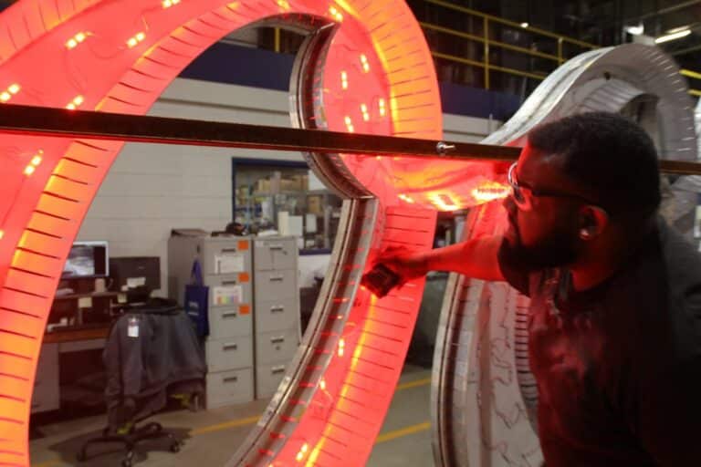 Fabrication of Illuminated Channel Letters